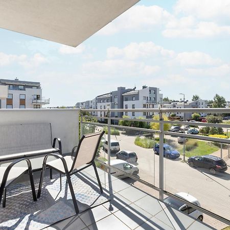 גדינייה Jasny & Przestronny Apartament Z Balkonem I Parkingiem By Rent Like Home מראה חיצוני תמונה