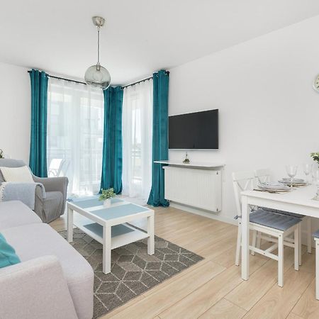 גדינייה Jasny & Przestronny Apartament Z Balkonem I Parkingiem By Rent Like Home מראה חיצוני תמונה